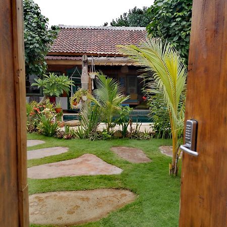 Villa La Vida Gili Trawangan Zewnętrze zdjęcie